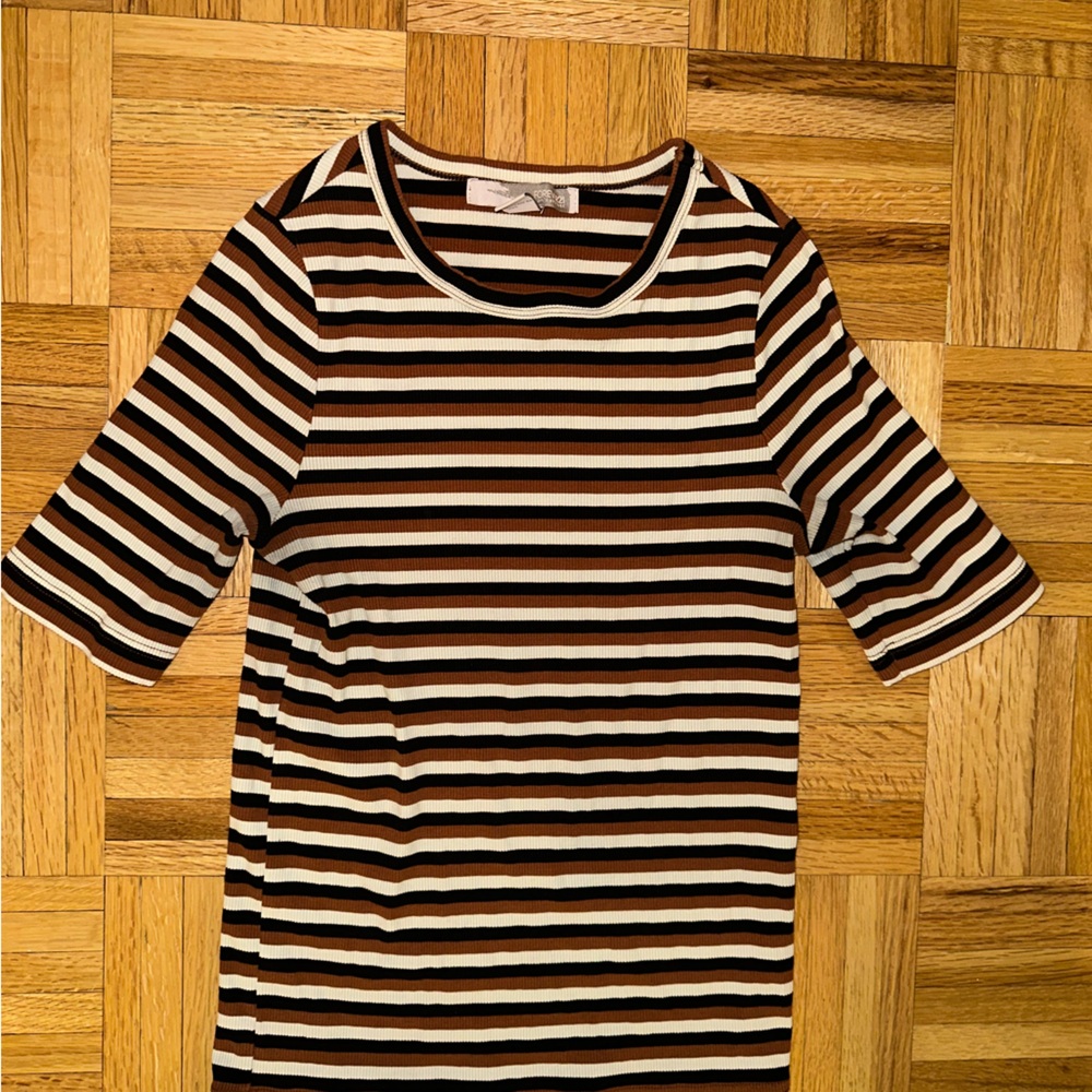 Forever 21 Contemporary tri-color striped shirt